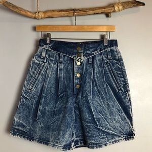 80s 90s ACID WASH wide leg, high waist shorts